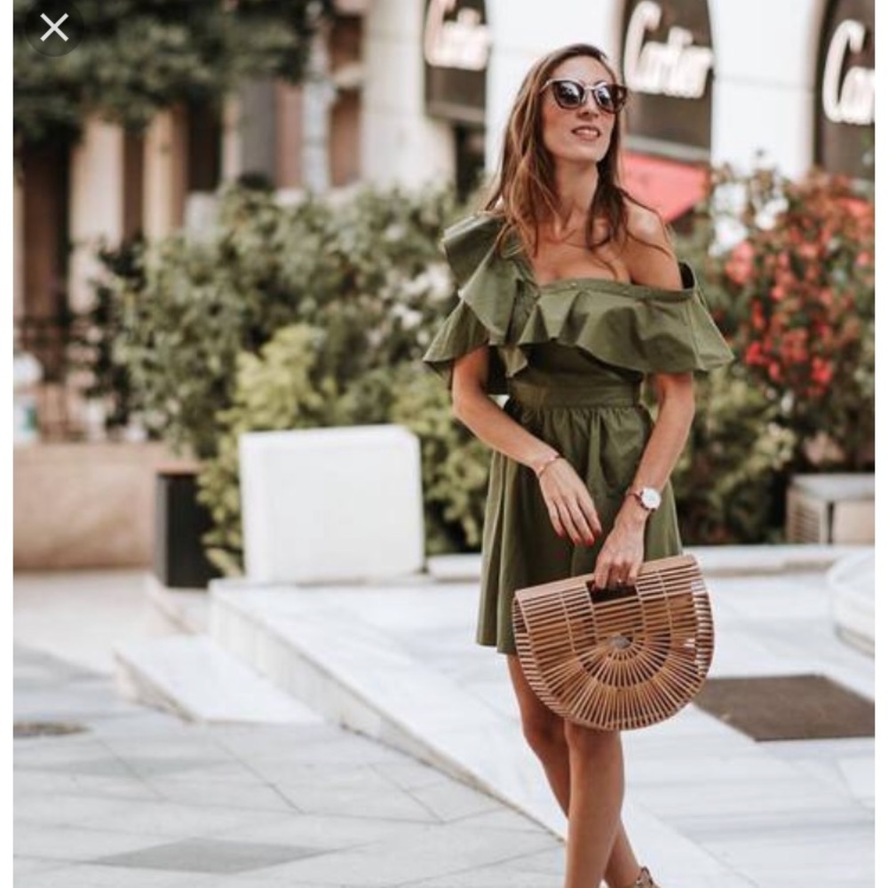 J.O.A Ruffle Off Shoulder Dress - Picture 2 of 6